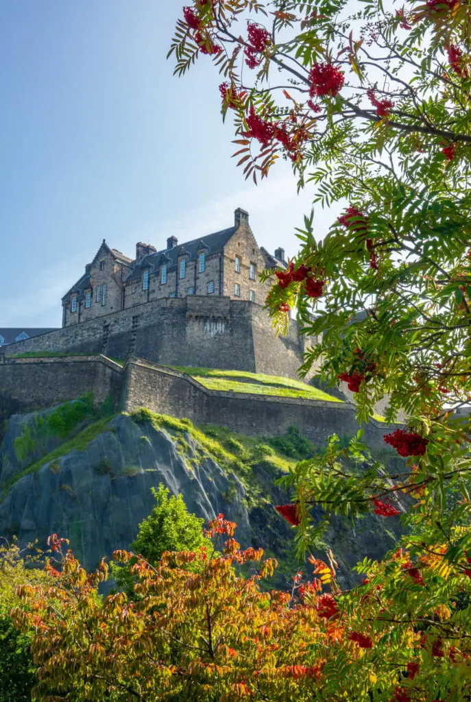 Best accommodation near the Edinburgh Castle